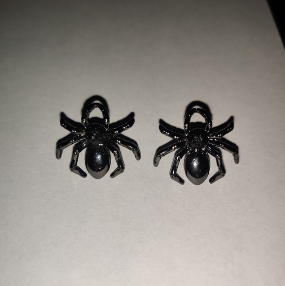 Spider Butterfly back Earrings - Picture 2 of 2